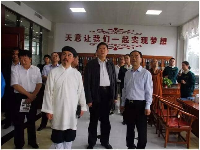 山東省政協(xié)常委、民宗委主任孫傳宏蒞臨天意考察參觀