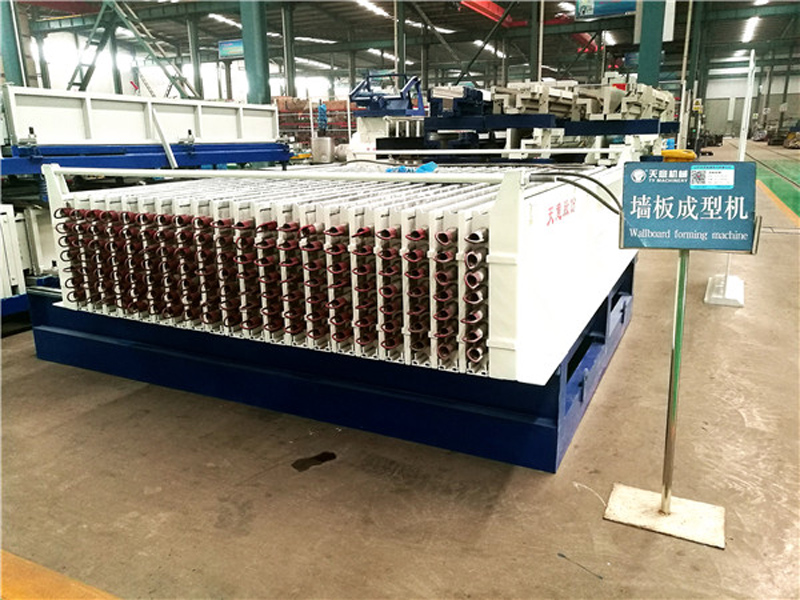 全自動墻板機產(chǎn)量高，一機多用